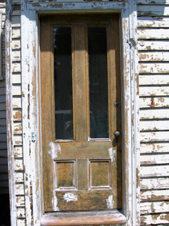 Side door